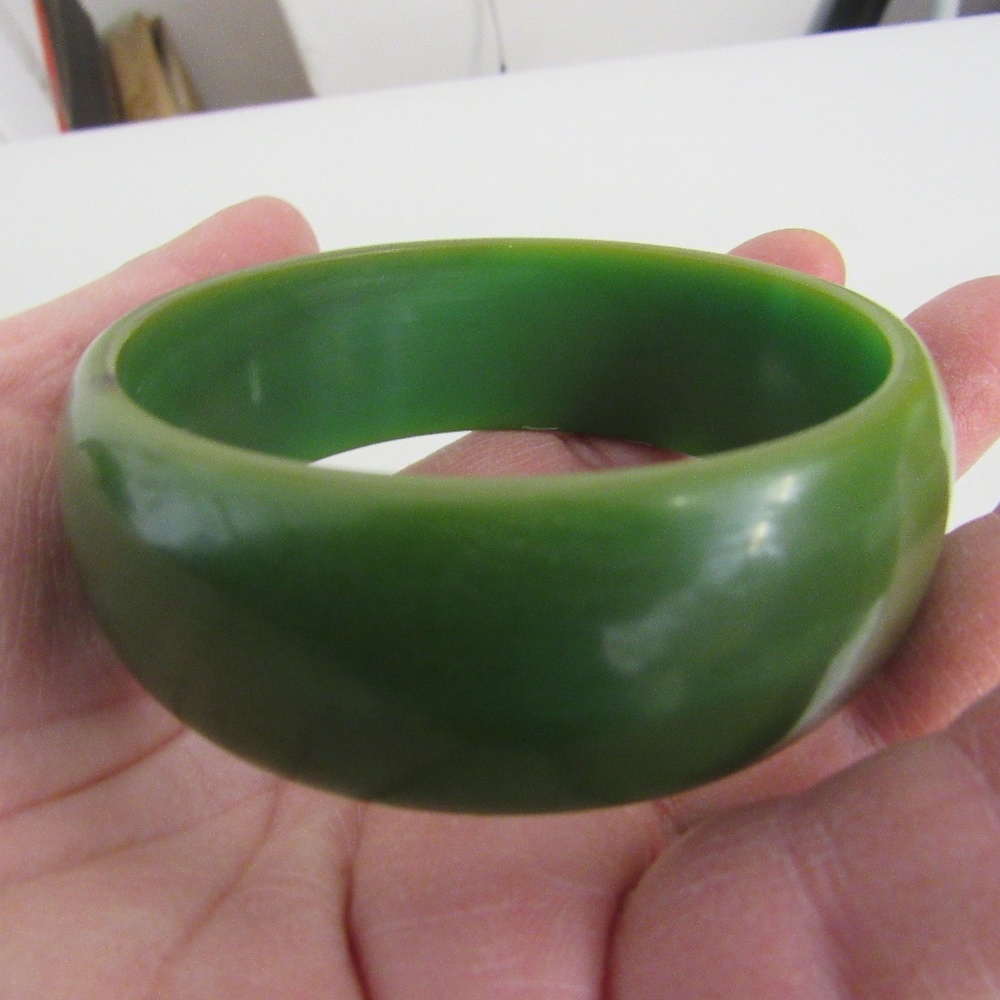 Olive Green Bakelite Bangle